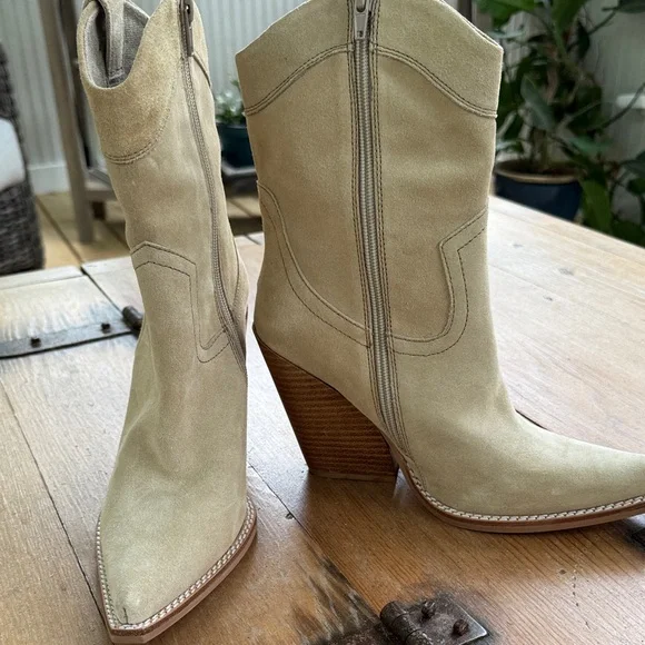 Jeffery Campbell Boots - Picture 6 of 13